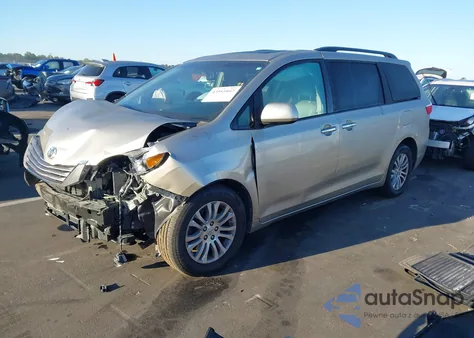 2017 Toyota Sienna Xle 8 Passenger из США, поврежденный, VIN 5TDYZ3DC0HS839699